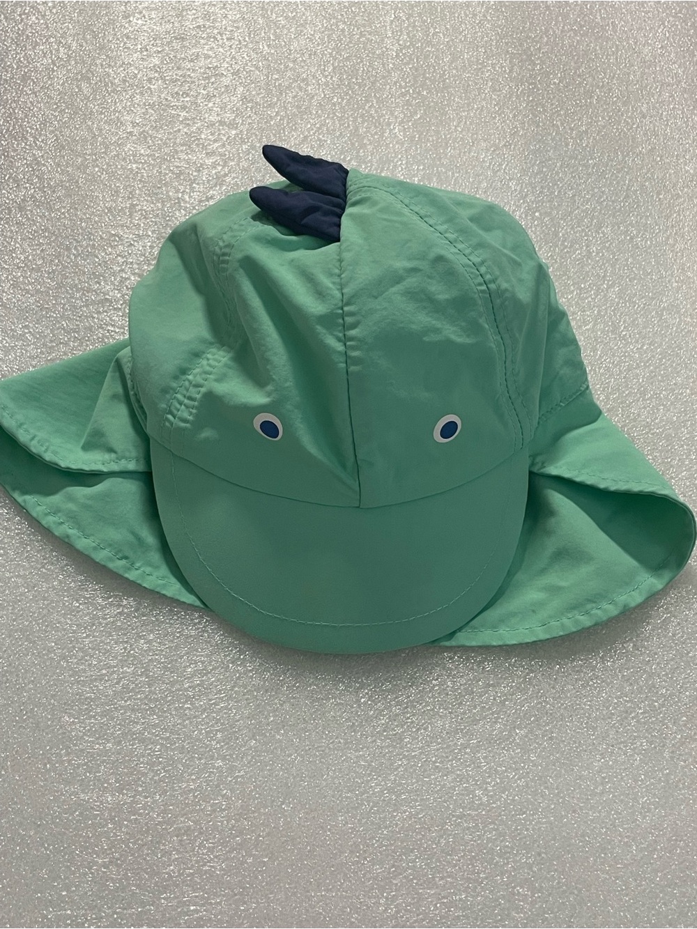 Children's Mint Green Dino Sun Hat with Navy Spikes